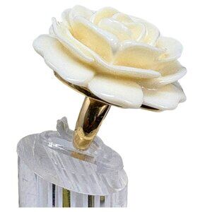 Vintage Kenneth J Lane KJL Bold Cream Carved Enamel Flower Ring